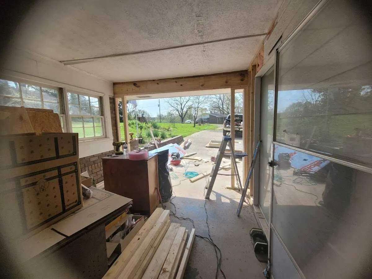 Air movers and dehumidifier for Water Mitigation Services in Argyle